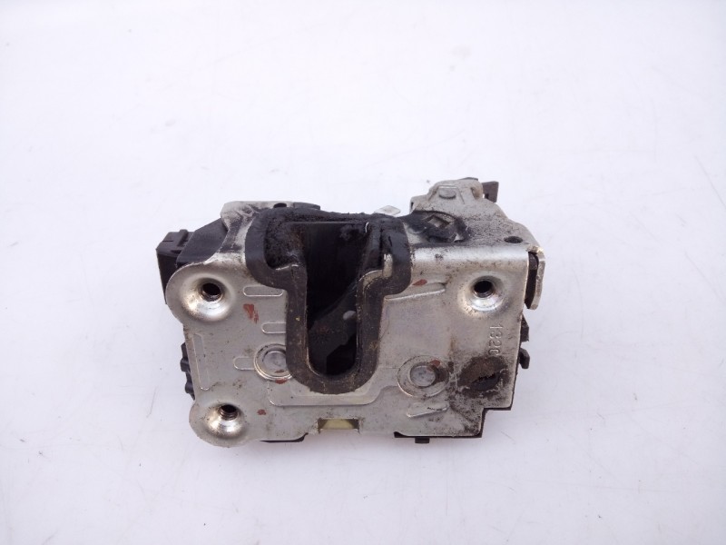 Recambio de cerradura puerta delantera derecha para dacia lodgy stepway referencia OEM IAM   E1-A1-36-1