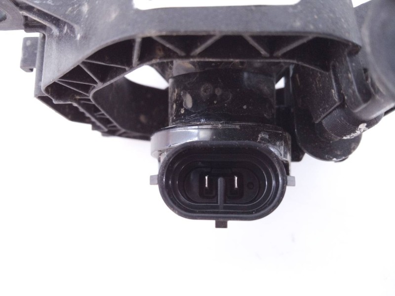 Recambio de faro antiniebla derecho para dacia sandero iii referencia OEM IAM 261500097R  E1-A1-27-2