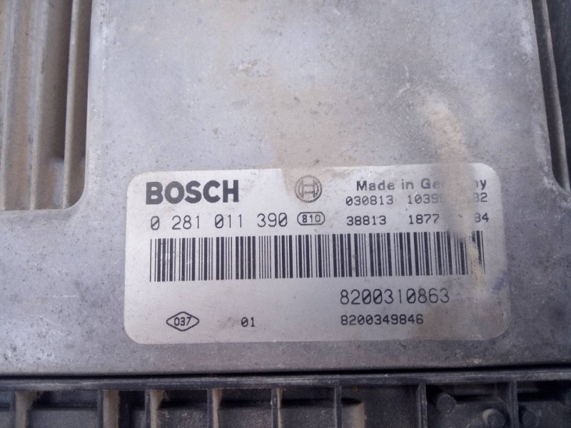 Recambio de centralita motor uce para renault scenic ii authentique referencia OEM IAM 0281011390 8200310863 E2-A1-25-2