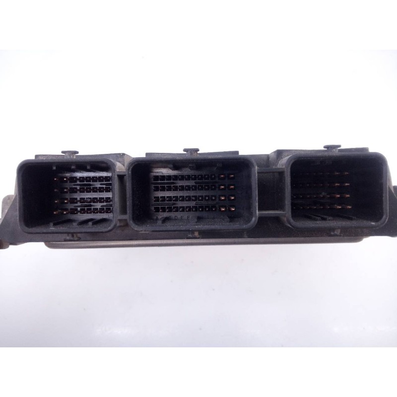 Recambio de centralita motor uce para renault scenic ii authentique referencia OEM IAM 0281011390 8200310863 E2-A1-25-2