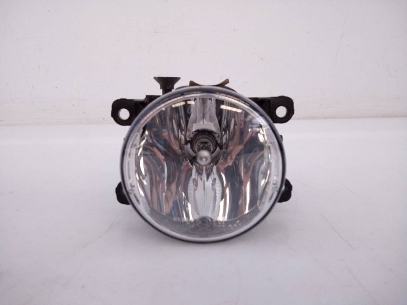 Recambio de faro antiniebla izquierdo para dacia sandero iii referencia OEM IAM 261500097R  E1-A1-27-2