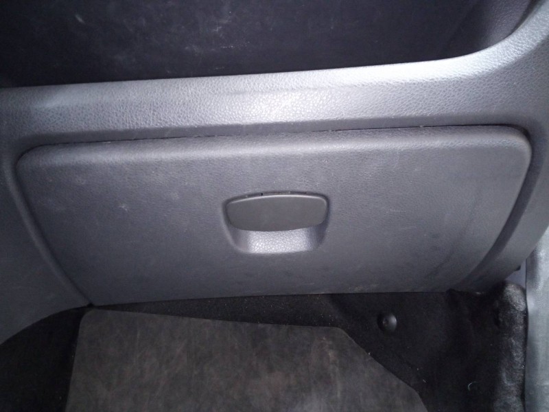 Recambio de guantera para dacia lodgy stepway referencia OEM IAM   