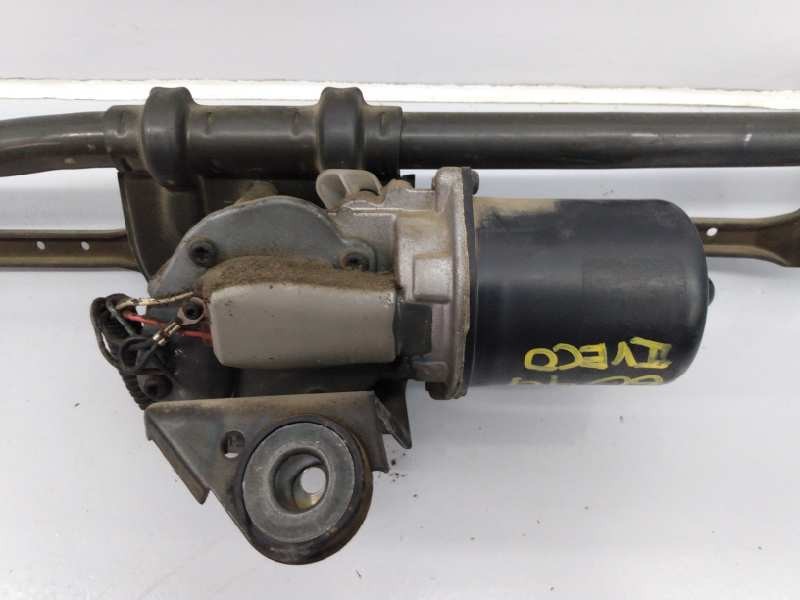 Recambio de motor limpia delantero para iveco daily caja cerrada (2006 =>) caja cerrada 29l... batalla 3000 referencia OEM IAM  