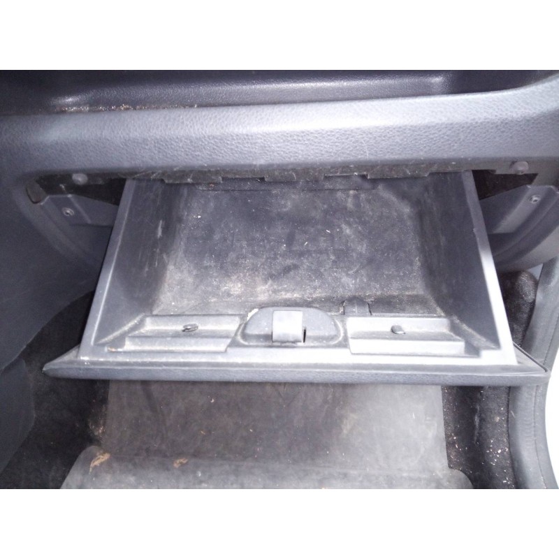 Recambio de guantera para dacia lodgy stepway referencia OEM IAM   