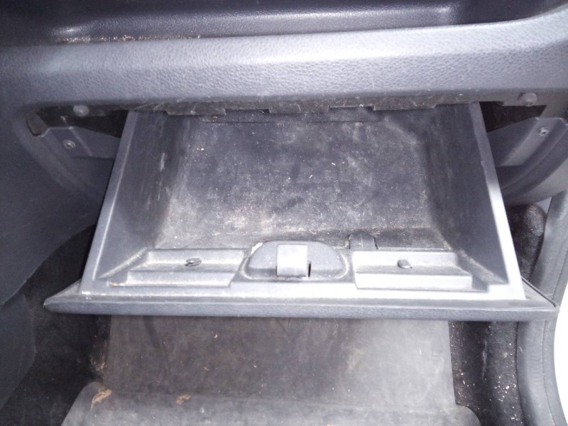 Recambio de guantera para dacia lodgy stepway referencia OEM IAM   