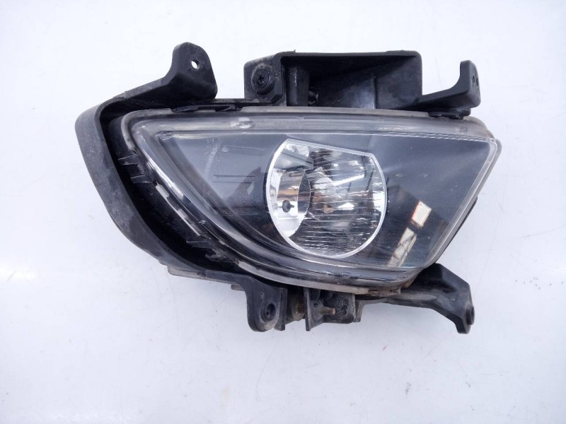 Recambio de faro antiniebla derecho para hyundai i30 cw cw go referencia OEM IAM   E2-B5-54-1