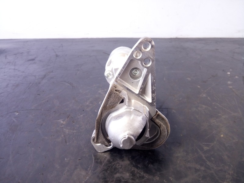 Recambio de motor arranque para dacia sandero iii referencia OEM IAM 233006442R  P3-B7-29-2