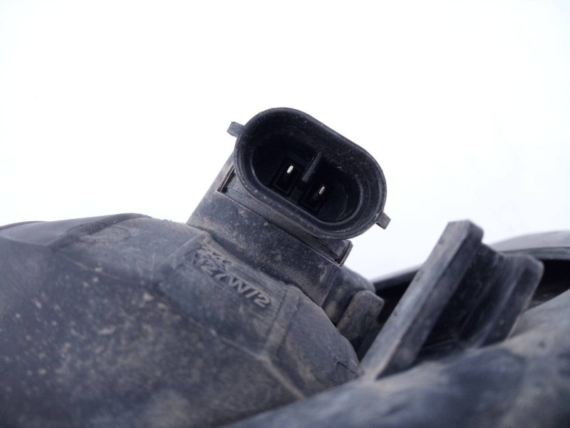 Recambio de faro antiniebla derecho para hyundai i30 cw cw go referencia OEM IAM   E2-B5-54-1