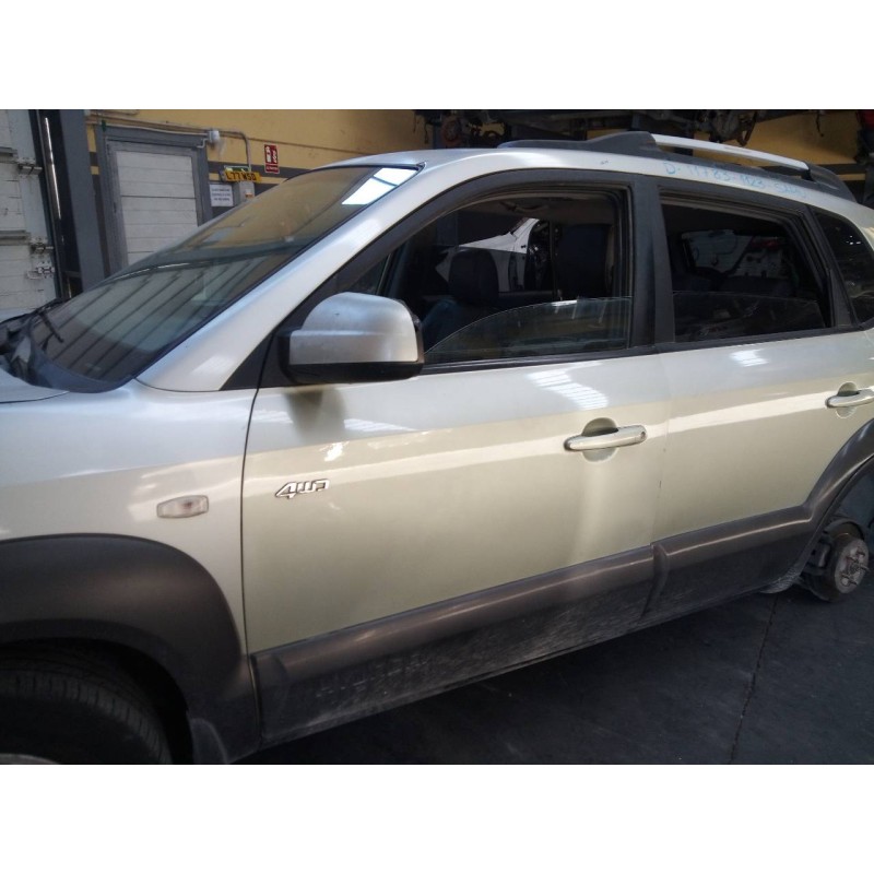 Recambio de puerta delantera izquierda para hyundai tucson (jm) 2.0 crdi comfort referencia OEM IAM   