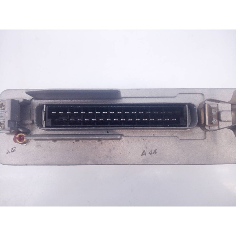 Recambio de modulo electronico para bmw serie 5 berlina (e34) 524td referencia OEM IAM 0265100049 16601922 E3-A2-40-2
