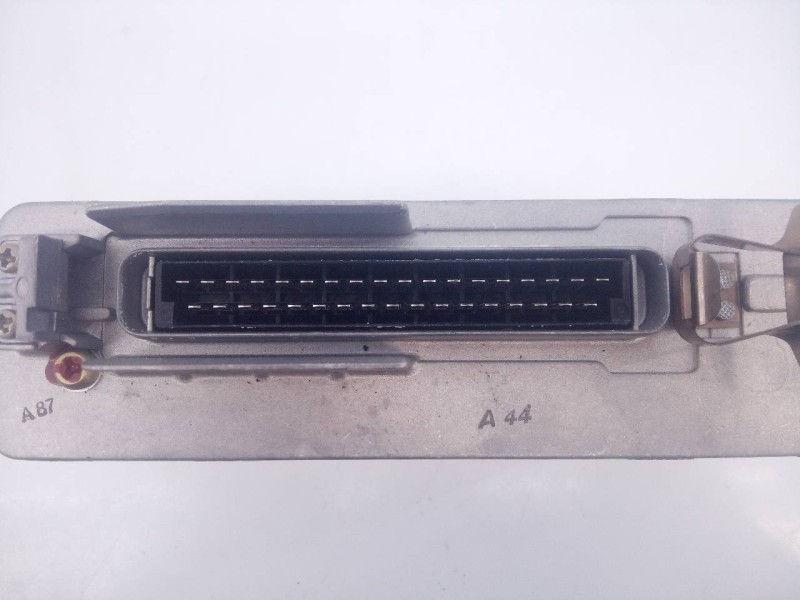 Recambio de modulo electronico para bmw serie 5 berlina (e34) 524td referencia OEM IAM 0265100049 16601922 E3-A2-40-2