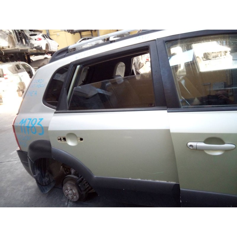Recambio de puerta trasera derecha para hyundai tucson (jm) 2.0 crdi comfort referencia OEM IAM   