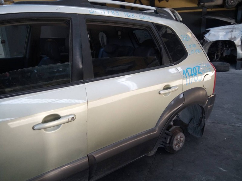 Recambio de puerta trasera izquierda para hyundai tucson (jm) 2.0 crdi comfort referencia OEM IAM   