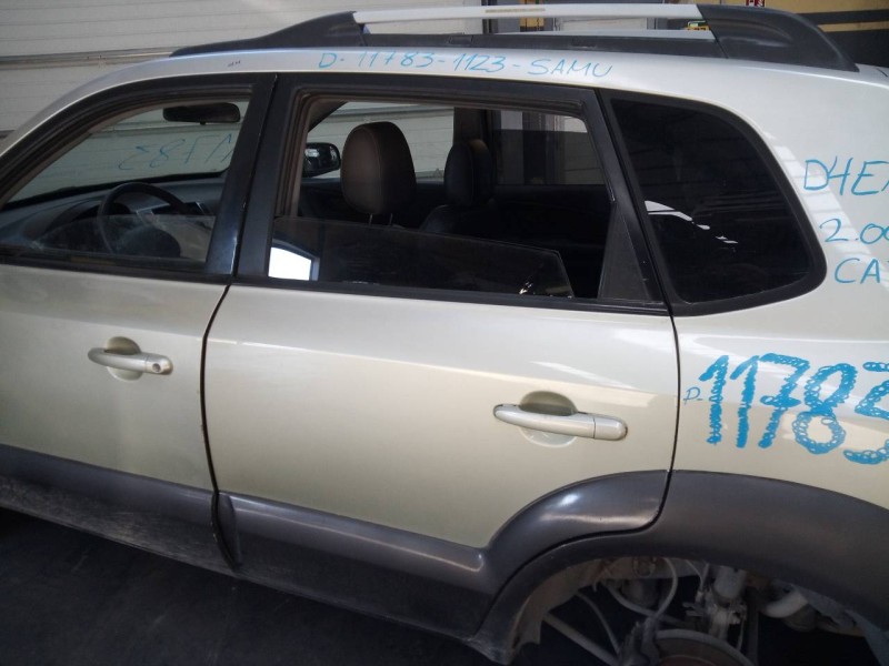 Recambio de puerta trasera izquierda para hyundai tucson (jm) 2.0 crdi comfort referencia OEM IAM   