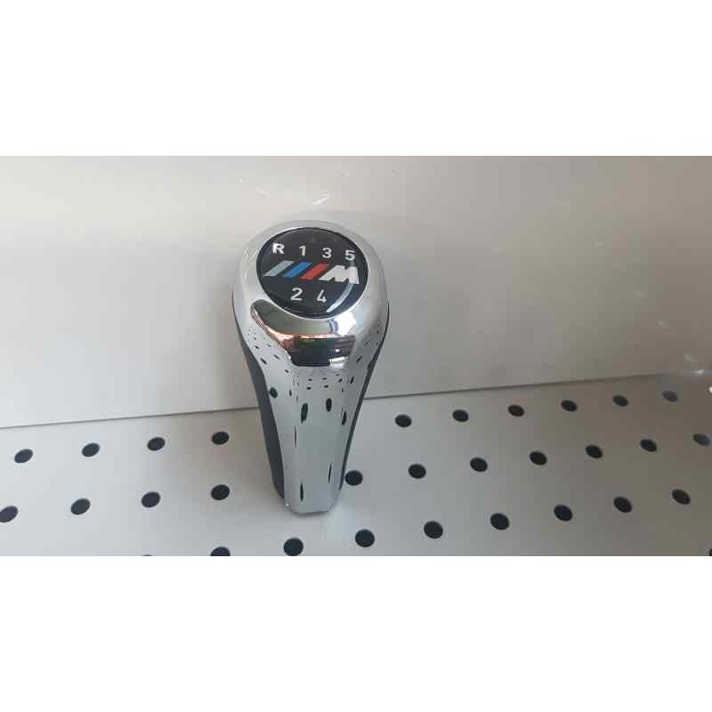 Recambio de pomo palanca cambio para universal pomo marchas y funda bmw referencia OEM IAM 10120055 5 VEL. BMW SERIE 1 E81 / E82