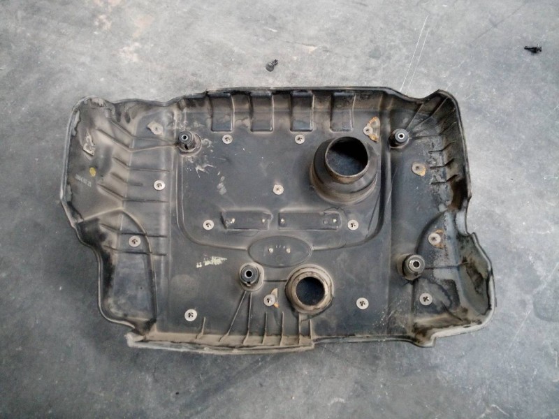 Recambio de tapa motor para hyundai tucson (jm) 2.0 crdi comfort referencia OEM IAM   