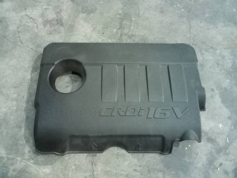 Recambio de tapa motor para hyundai i30 cw cw go referencia OEM IAM   