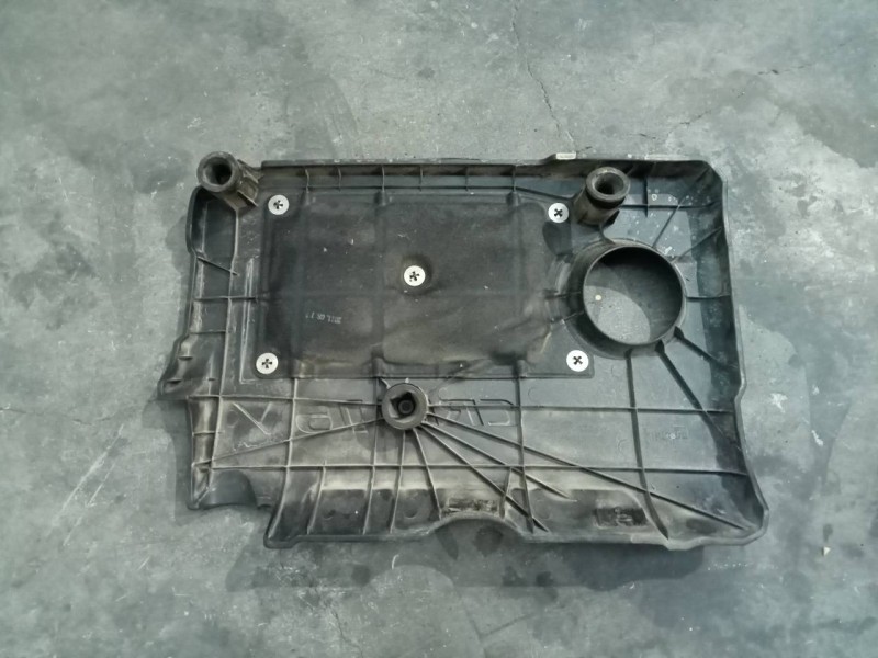 Recambio de tapa motor para hyundai i30 cw cw go referencia OEM IAM   