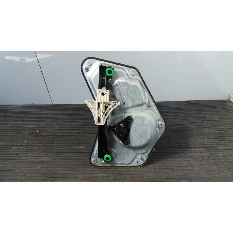 Recambio de elevalunas trasero derecho para skoda yeti active referencia OEM IAM 5L0839402B  