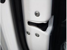 CERRADURA PUERTA DELANTERA IZQUIERDA 