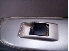 MANDO ELEVALUNAS TRASERO DERECHO 