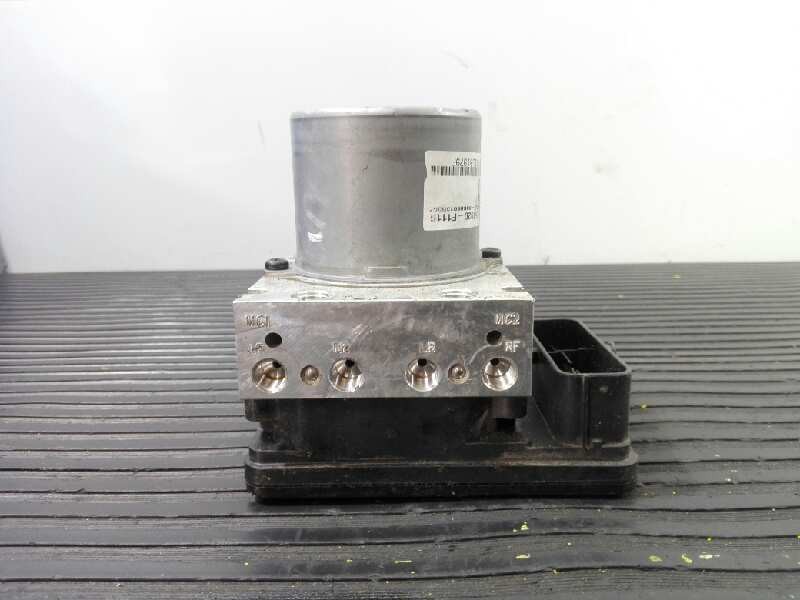 Recambio de abs para kia sportage line 2wd referencia OEM IAM 58920F1110 MF4D3L01979F P3-A8-28-3