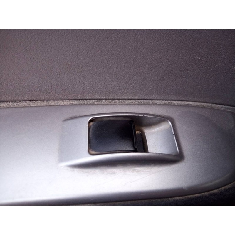 Recambio de mando elevalunas trasero izquierdo para mitsubishi l 200 (ka0/kb0) cabina doble intense 4x4 referencia OEM IAM   