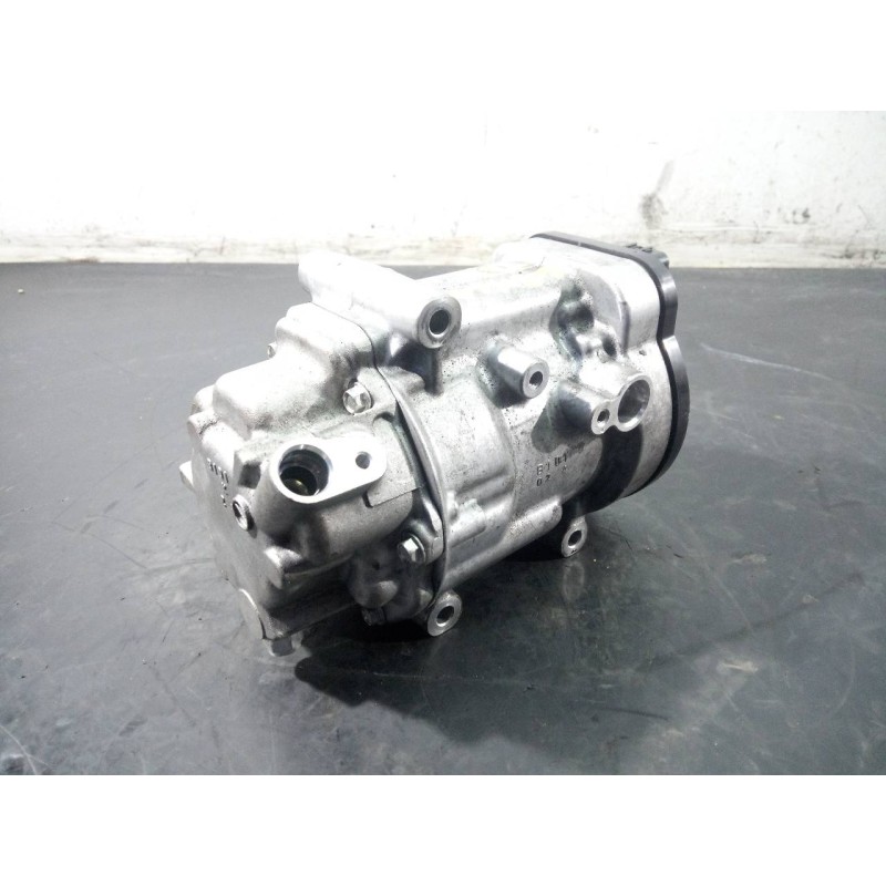 Recambio de compresor aire acondicionado para toyota corolla (e21) hybrid active referencia OEM IAM 0424001202 09E30538 P3-B2-19