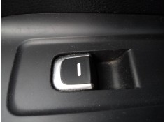 MANDO ELEVALUNAS TRASERO DERECHO 