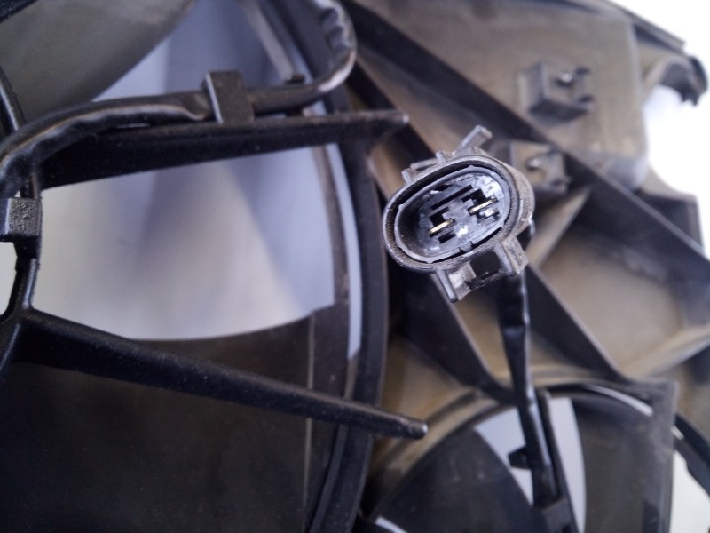 Recambio de electroventilador para chevrolet captiva 2.0 vcdi ls referencia OEM IAM 96837839 08K29A018 P2-A10-2