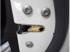 CERRADURA PUERTA DELANTERA DERECHA 