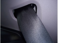 CINTURON SEGURIDAD TRASERO DERECHO 