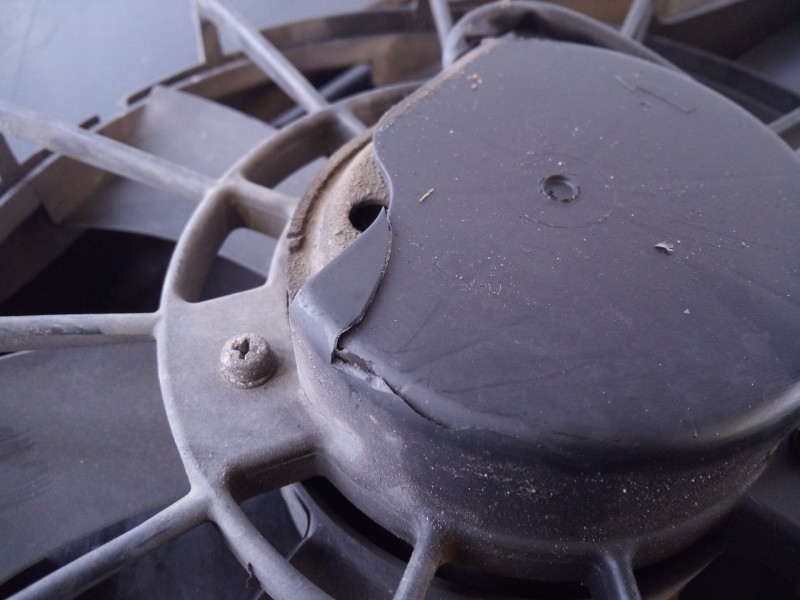 Recambio de electroventilador para chevrolet captiva 2.0 vcdi ls referencia OEM IAM 96837839 08K29A018 P2-A10-2