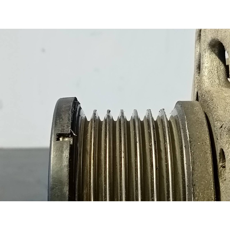 Recambio de alternador para dacia sandero stepway referencia OEM IAM 231005079R  P3-B4-17-5