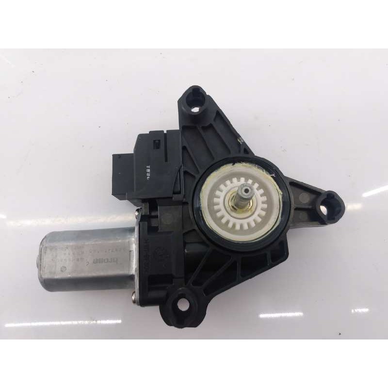 Recambio de motor elevalunas trasero derecho para mercedes-benz clase a (w176) a 180 cdi blueefficiency (176.012) referencia OEM