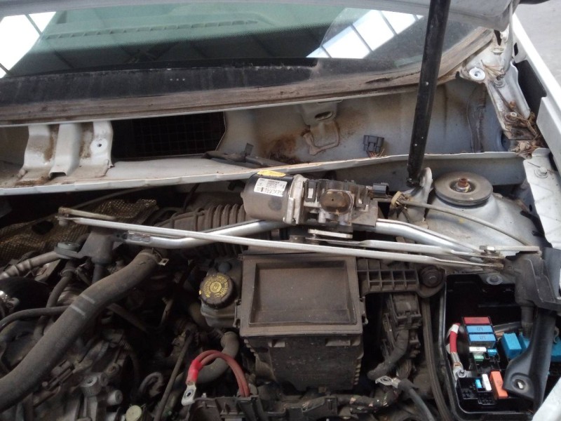 Recambio de motor limpia delantero para dacia sandero stepway referencia OEM IAM 288009321R  