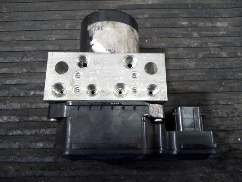 Recambio de abs para opel insignia berlina cosmo referencia OEM IAM 13313805 5326C020769581 P3-A8-5-3