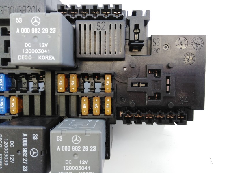 Recambio de caja reles / fusibles para mercedes-benz clase glc coupe (bm 253)(6.2016) glc 220 d 4matic (253.305) referencia OEM 