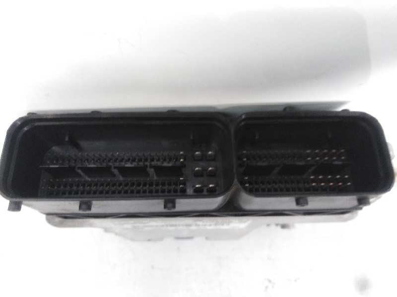 Recambio de centralita motor uce para opel insignia berlina cosmo referencia OEM IAM 55573539 281015774 E3-A5-18-5