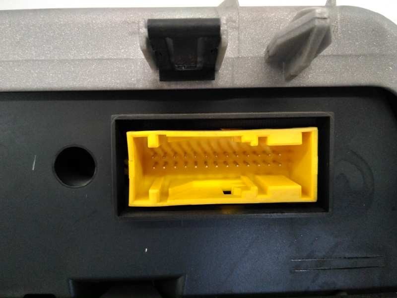 Recambio de cuadro instrumentos para peugeot 807 sr pack referencia OEM IAM 610583 1490107080 E3-B2-31-1