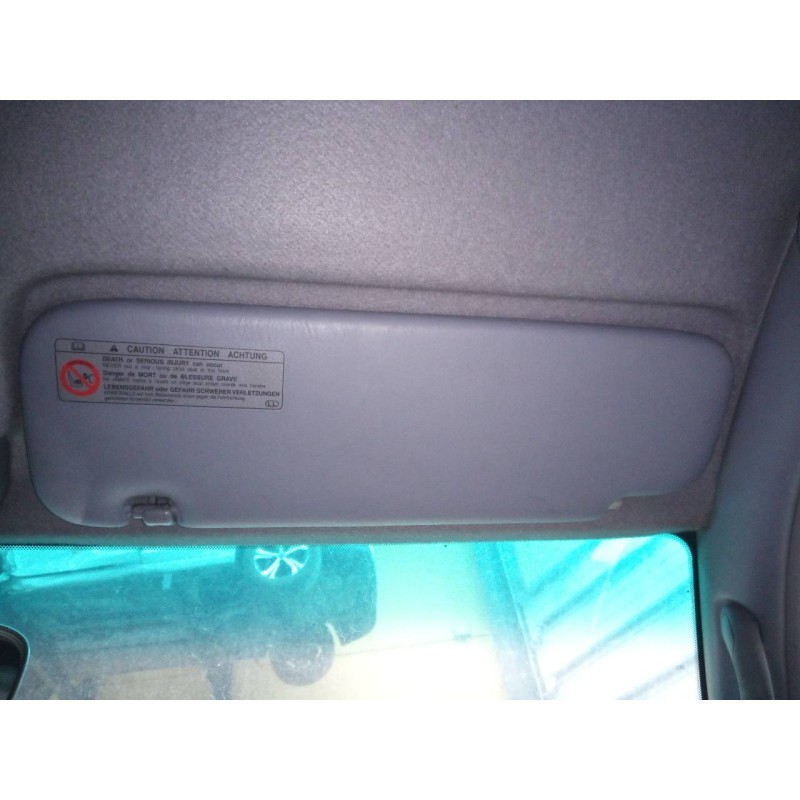 Recambio de parasol derecho para toyota land cruiser (j10) td vx referencia OEM IAM   