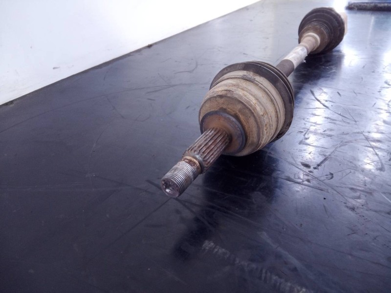 Recambio de transmision delantera izquierda para dacia sandero stepway referencia OEM IAM 391017832R  P1-A6-32