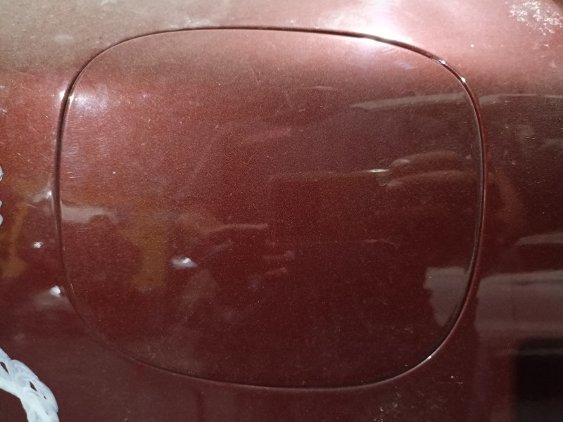 Recambio de tapa exterior combustible para volvo v60 kombi kinetic referencia OEM IAM   