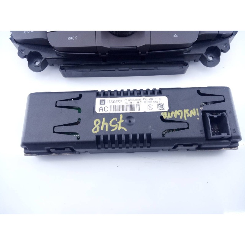 Recambio de sistema audio / radio cd para opel insignia berlina cosmo referencia OEM IAM 13277909 13317120 