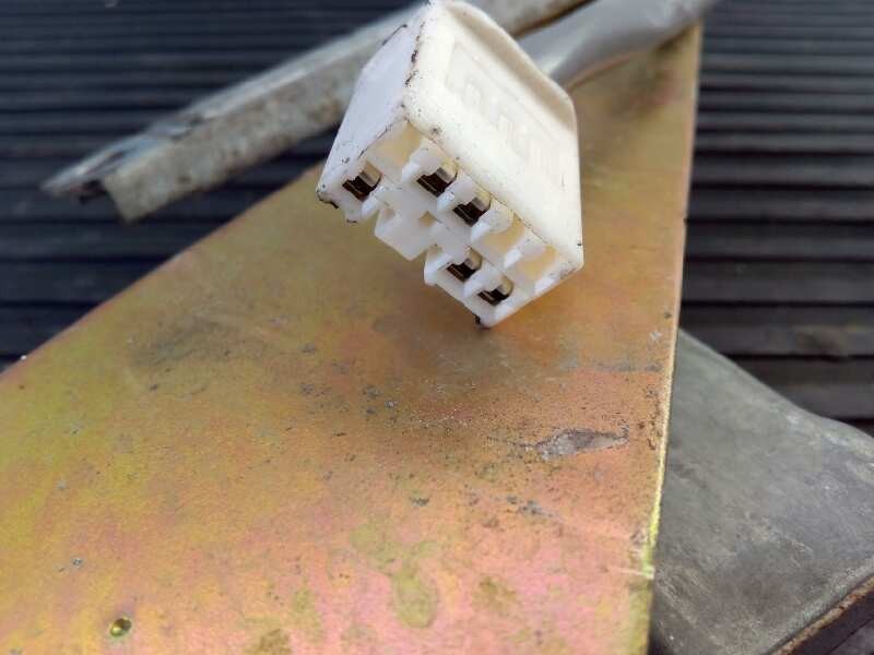 Recambio de elevalunas trasero izquierdo para toyota lexus gs 300 (jzs160) referencia OEM IAM 8571030360  E2-B4-23-1