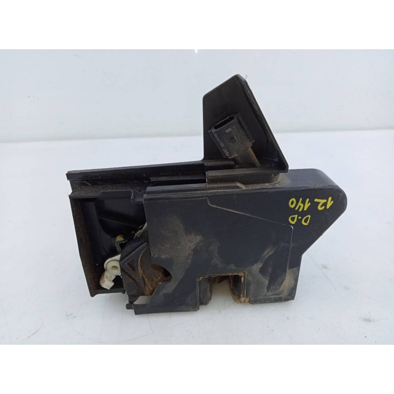 Recambio de cerradura puerta delantera derecha para dacia sandero stepway referencia OEM IAM   E1-A1-48-1