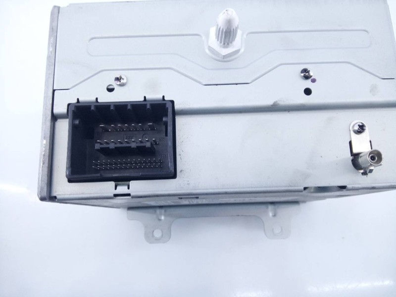 Recambio de sistema audio / radio cd para opel insignia berlina cosmo referencia OEM IAM 13277909 13317120 