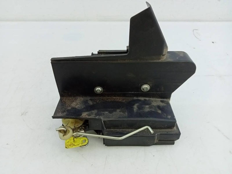 Recambio de cerradura puerta delantera izquierda para dacia sandero stepway referencia OEM IAM   E1-A1-44-2