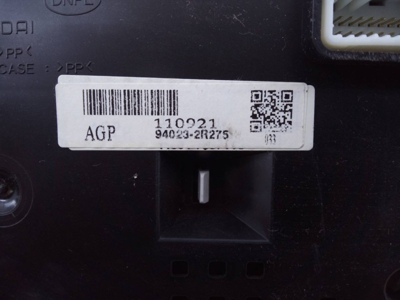 Recambio de cuadro instrumentos para hyundai i30 cw cw go referencia OEM IAM 940232R275  E3-A3-39-2