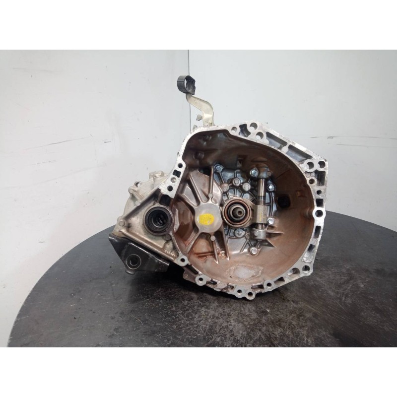 Recambio de caja cambios para toyota yaris city referencia OEM IAM 20TT063163489  M1-A3-158